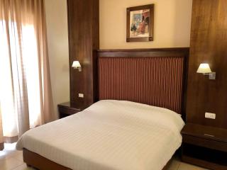 The Annexe - by Gloria Hotel - 0