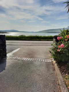 Green Garden meets Blue sea for 2 people - Dingle - 1