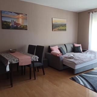 Peppy Apartment & Pool - Balatonfüred - 8