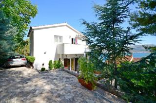 Apartments by the sea Okrug Donji, Ciovo - 12502 - 2