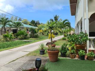 Tourterelle Holiday Home - Grand Anse - 8