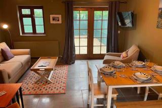 Cottage With Hot Tub in Pembrokeshire - Haverfordwest - 9