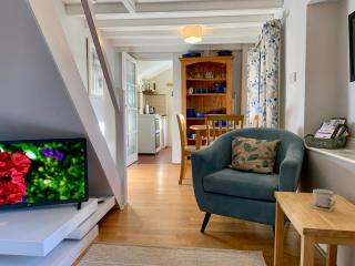 Tresowes Green Cottage - 7