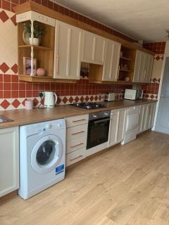 The Snug, ideal for sporting events and city breaks, hidden nook in the Heart of Newcastle, with parking, Wifi, Smart Tv, close to all local travel links - Kenton - 5