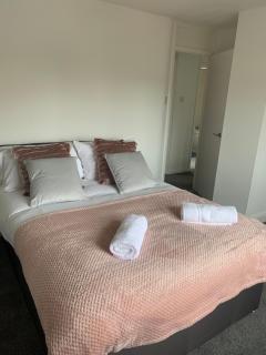 The Snug, ideal for sporting events and city breaks, hidden nook in the Heart of Newcastle, with parking, Wifi, Smart Tv, close to all local travel links - Kenton - 8