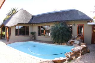 Mountain Dew Guest House - 3