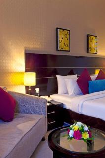 Landmark Riqqa Hotel - Dubai - 4