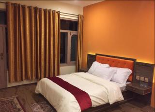 Northern Sapphire - 2