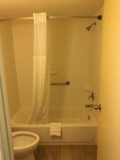 Days Inn by Wyndham Clearwater/Central - 2