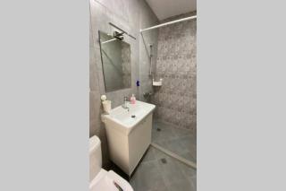 Lola seaview guest house. Уютный Домик в Варне - Varna - 5