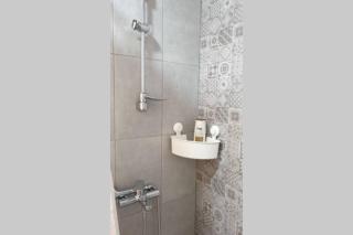 Lola seaview guest house. Уютный Домик в Варне - Varna - 1