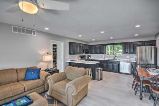 Table Rock Lake Hideaway with Deck Bring Your Boat! - Golden - 7