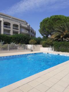 T2 Bord de mer avec jardin et piscine - Saint-Aygulf - 0