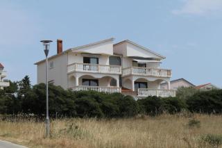 Apartment Povljana 224b - 2
