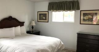 Bay Meadows Resort - 3