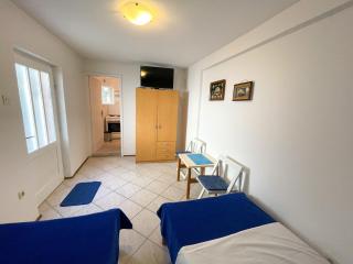 Apartmani Perović - Jadranovo - 1