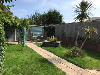 RedButt House, Freshwater, 3 Bedrooms, WiFi, Garden - Freshwater - 3