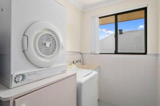 Laudable Lizzie - Sawtell - 3