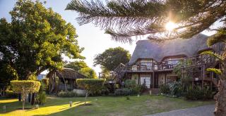 The Birdhouse Bed & Breakfast #NO Loadshedding #Solar Energy - Gonubie - 7