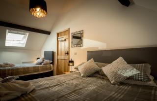 Apple Tree Barn - Trull - 4