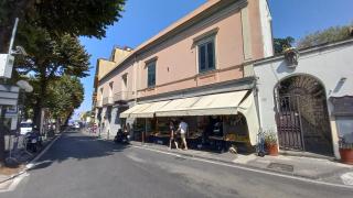 La Magnolia Sorrento - City Centre Hotel - Sorrento - 2