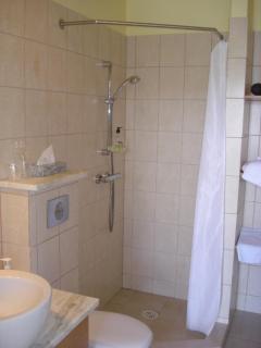 Vinland Guesthouse - Egilsstaðir - 9