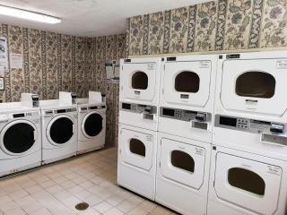 InTown Suites Extended Stay Macon GA - 8