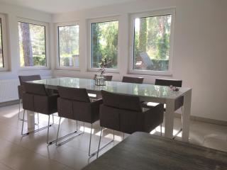 KOMPLETTES FERIENHAUS POTSDAM BERLIN GÄSTEHAUS IN SEENÄHE 95qm2 MONTEURZIMMER - Potsdam - 8