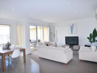 Sandpiper 3 - Close to Town and Beach - Inverloch - 9