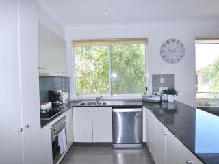 Sandpiper 3 - Close to Town and Beach - Inverloch - 7