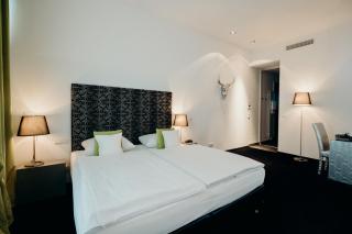 Hotel Crystal - 8