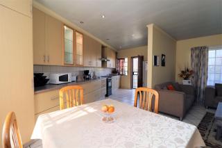 Garden Cluster Home in Edenvale - Edenvale - 9