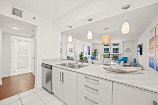 Amazing Condo with FREE PARKING in Brickell Miami - Miami - 6