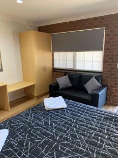 Colonial Motor Inn - West Wyalong - 4