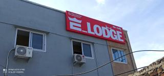 E Lodge - 0