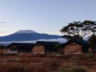 Kibo Safari Camp - 8
