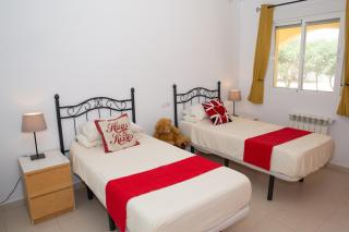 Casa Ana - delightful semi-detached villa with large swimming pool, tennis court and huge gardens plus Free wifi - 4