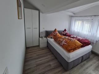 Ferien- und Businesswohnung Sonnentor Dreiländereck im zweiten Stock - 8