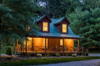 White Pine . Trailside Lodging - Millersburg - 7