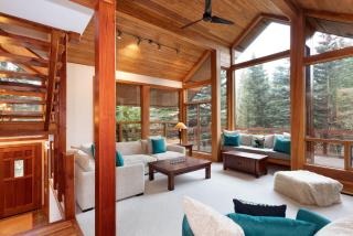 Luxury 5 Bedroom Blueberry Chalet - Whistler - 8