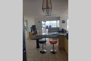 La Mer Stunning Beachfront Apartment - Kingsburgh - 3
