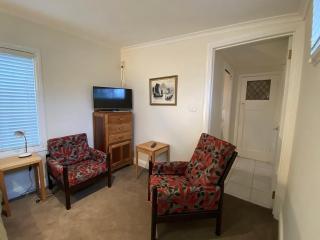 Shack out the Back - 7