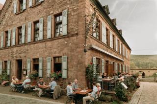 Fränkischer Gasthof-Hotel zum Koppen - Gemünden - 0
