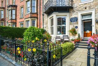 Pannett House Bed & Breakfast, Beautiful Victorian residence - Whitby - 0