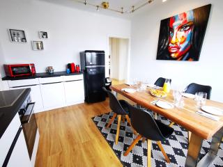 Charmante Zentrumswohnung mit Balkon und 80 zoll TV - Klagenfurt - 7