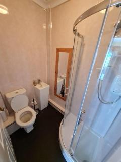 The Mayfair Lodge & Family Suite - 2