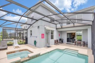 LAKEVIEW Home w Private Pool FREE Water Park - Kissimmee - 0