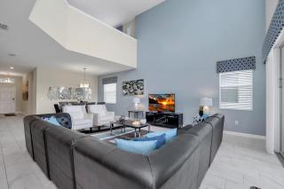 LAKEVIEW Home w Private Pool FREE Water Park - Kissimmee - 4