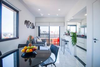 Duplex em Pinheiros com Vista Incrível, Piscina, AC - São Paulo - 0