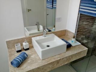 Casa com churrasqueira e Wi-Fi na Praia de Camburí - São Sebastião - 2